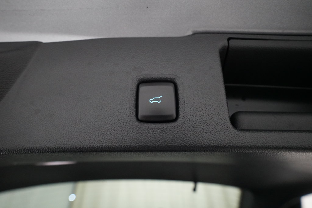 Used 2024 Ford Escape ST-Line Select w/ Tech Pack #2 AWD/4WD image 15
