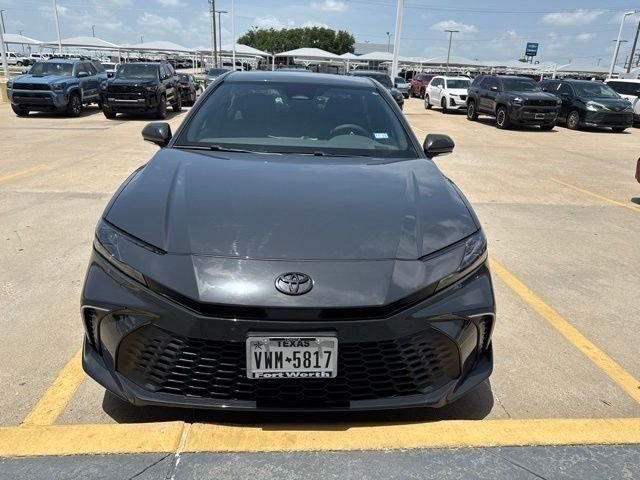Used 2025 Toyota Camry SE w/ Convenience Package AWD/4WD image 8
