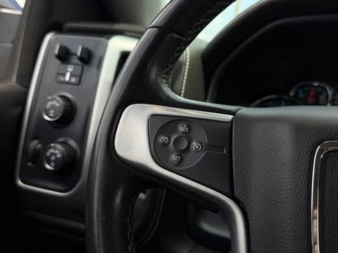 Used 2018 GMC Sierra 1500 SLT w/ SLT Premium Package AWD/4WD image 9