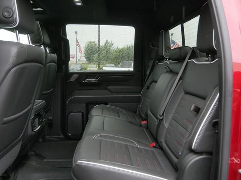 Used 2024 GMC Sierra 2500 AT4X AWD/4WD image 24