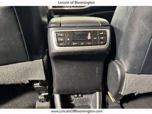Used 2018 Toyota Highlander Limited Platinum AWD/4WD image 14