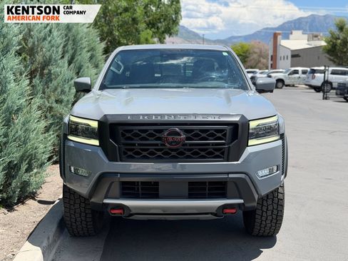 Used 2023 Nissan Frontier PRO-4X w/ Pro-4X Premium Package AWD/4WD image 2
