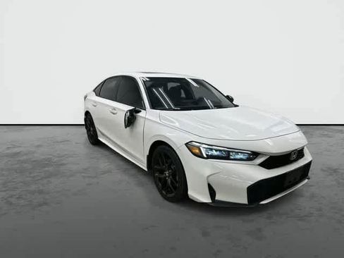 Used 2025 Honda Civic Sport image 6