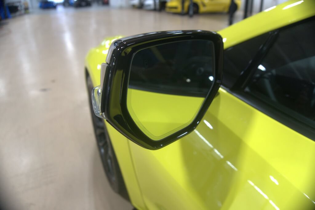 Used 2024 Chevrolet Corvette Z06 RWD image 16