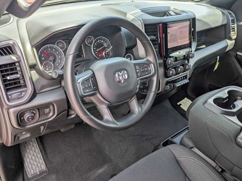 New 2026 RAM 1500 Express AWD/4WD image 16