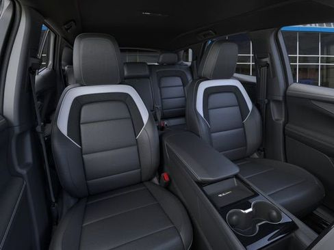 New 2025 Chevrolet Blazer EV LT image 16