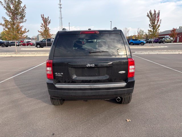 Certified 2016 Jeep Patriot High Altitude AWD/4WD image 4