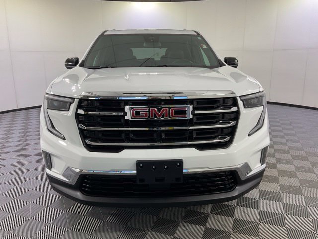 Used 2024 GMC Acadia Elevation w/ LPO, Floor Liner Package FWD image 2