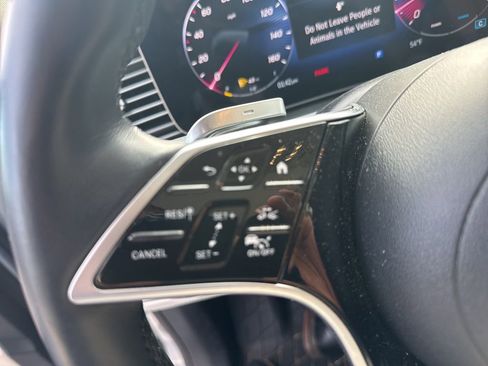 Certified 2024 Mercedes-Benz GLE 350 4MATIC image 8