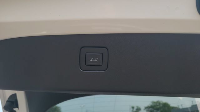 New 2026 Buick Envista Sport Touring w/ Convenience I Package FWD image 24