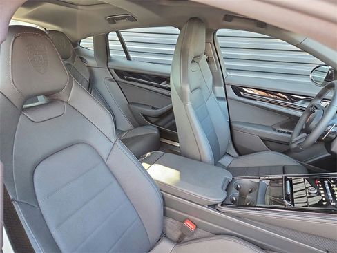 New 2026 Porsche Panamera 4 image 19