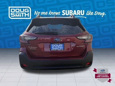 Used 2023 Subaru Outback Premium image 3