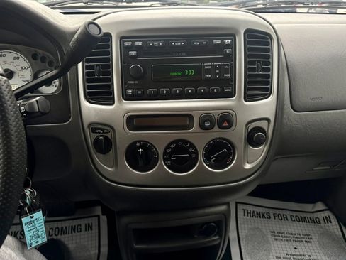 Used 2004 Ford Escape XLT AWD/4WD image 29