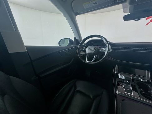 Used 2021 Audi Q8 Premium Plus w/ Premium Plus Package image 9
