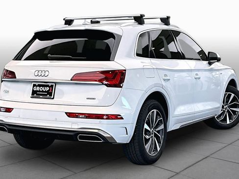 Used 2023 Audi Q5 2.0T Premium Plus w/ Premium Plus Package AWD/4WD image 12