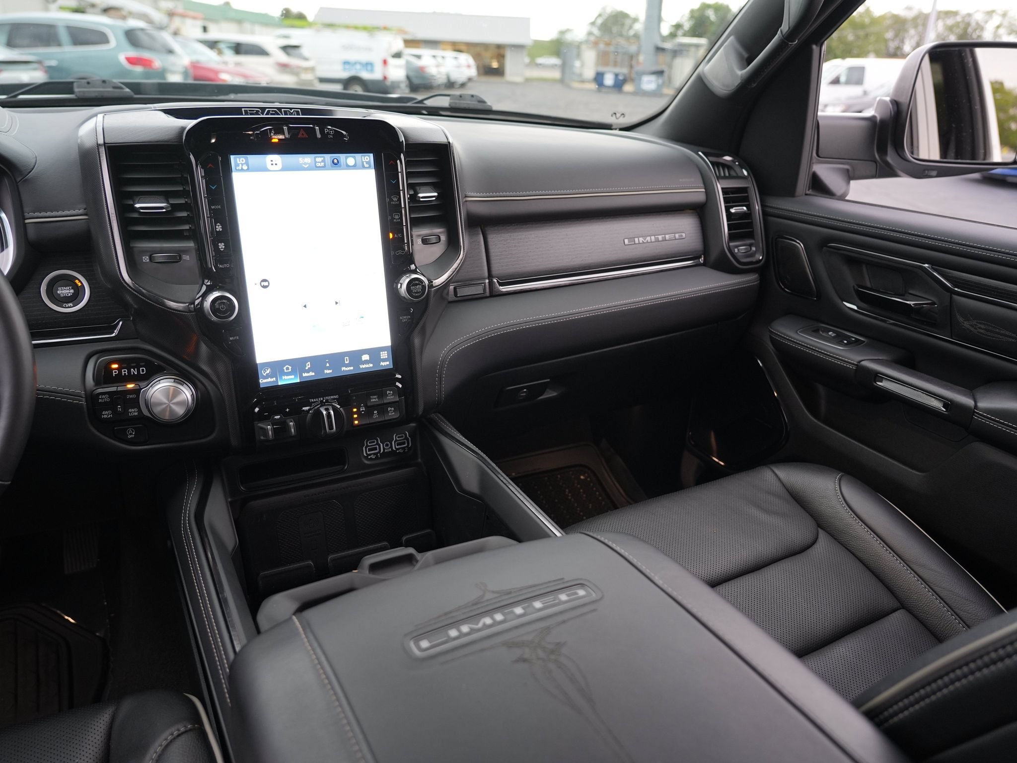 Used 2024 RAM 1500 Limited AWD/4WD image 23