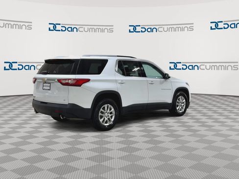 Used 2018 Chevrolet Traverse LT FWD image 8