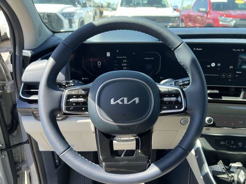 New 2026 Kia Carnival SX Prestige FWD image 14