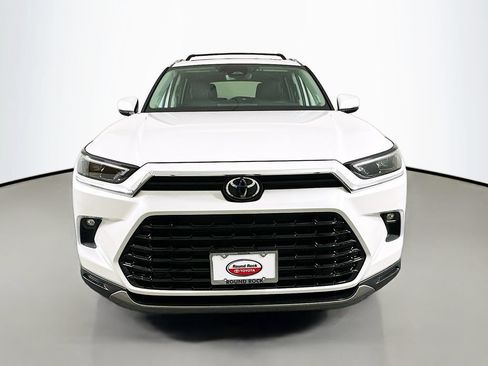 Certified 2026 Toyota Grand Highlander AWD image 2