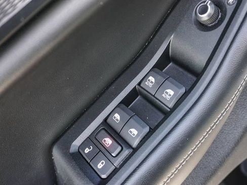 Used 2023 Jeep Grand Cherokee L Laredo AWD/4WD image 14