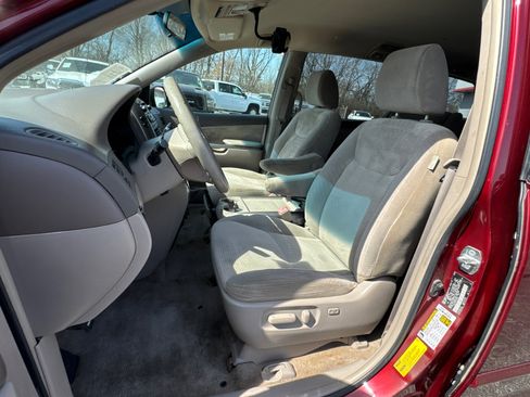 Used 2009 Toyota Sienna image 7