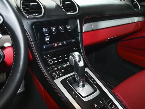 Used 2025 Porsche 718 Boxster GTS image 42