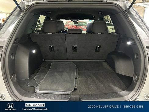 Used 2025 Chevrolet Equinox LT AWD/4WD image 29
