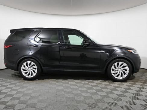 Used 2024 Land Rover Discovery S AWD/4WD image 37