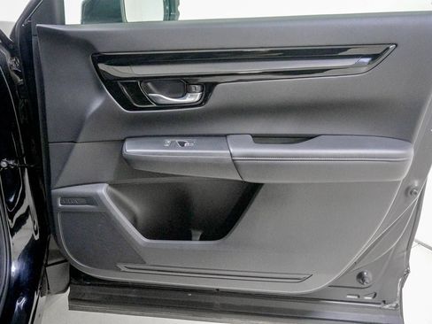 Certified 2024 Honda CR-V EX-L image 32