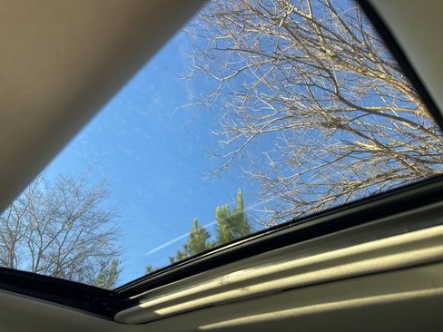 Used 2022 MAZDA CX-30 2.5 Turbo w/ Premium Package image 18