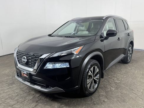 Used 2023 Nissan Rogue SV w/ SV Premium B Package AWD/4WD image 3