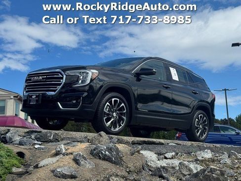Used 2022 GMC Terrain SLT AWD/4WD image 1