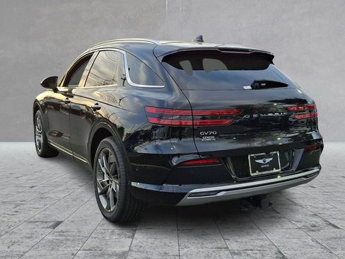 Used 2025 Genesis Electrified GV70 w/ Prestige Package AWD/4WD image 7