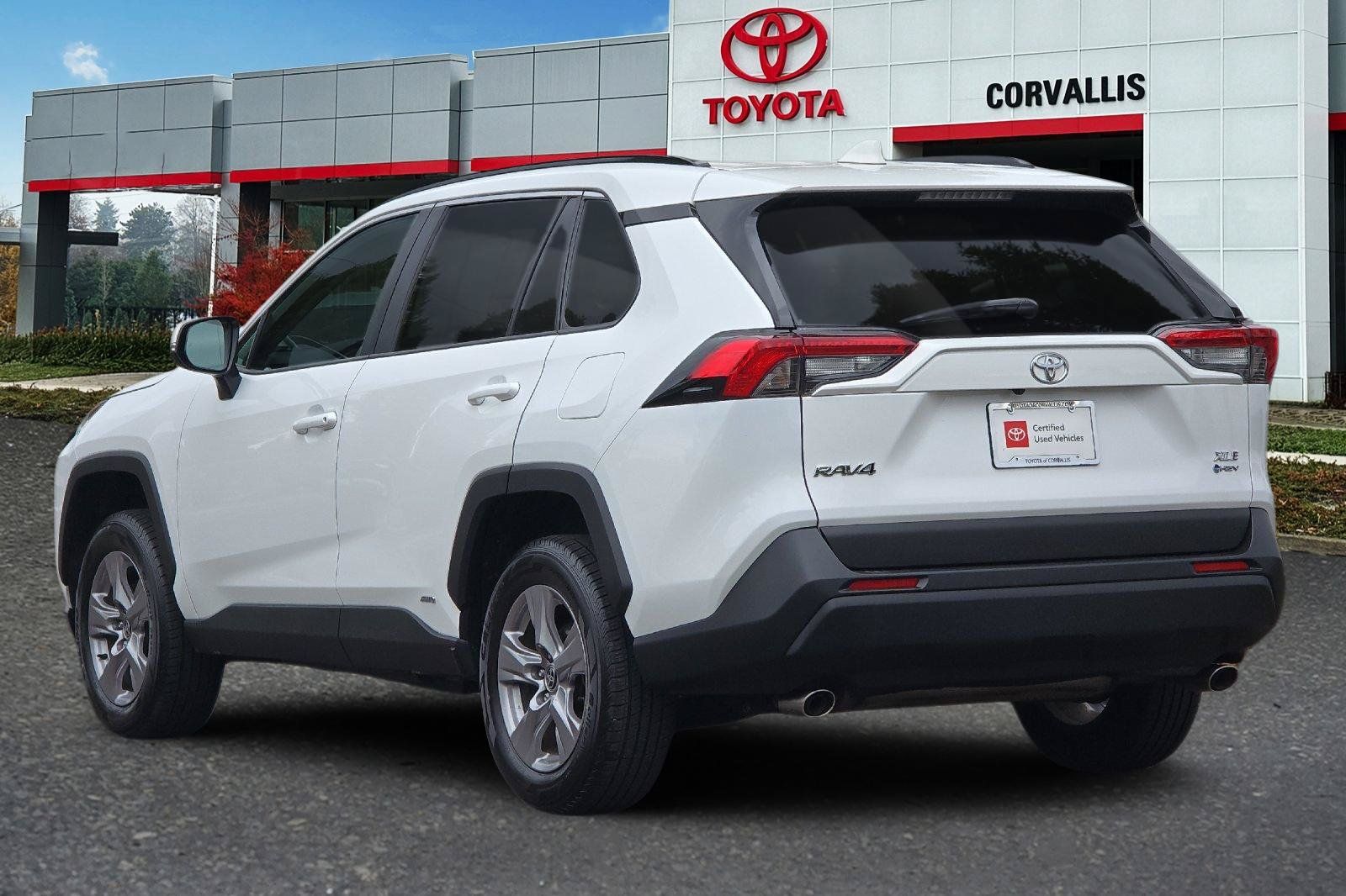 Certified 2025 Toyota RAV4 XLE w/ Convenience Package AWD/4WD image 6