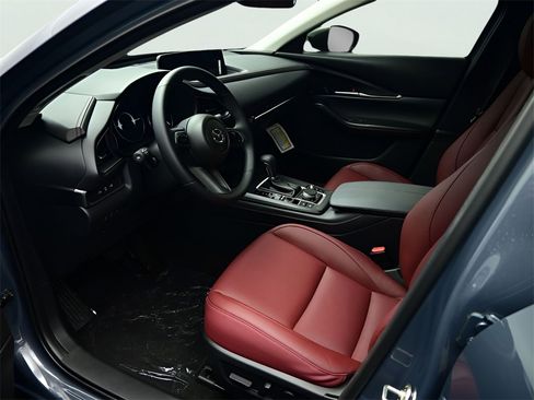 New 2026 MAZDA CX-30 AWD 2.5 S image 2