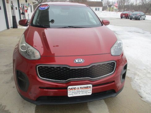 Used 2018 Kia Sportage LX image 17