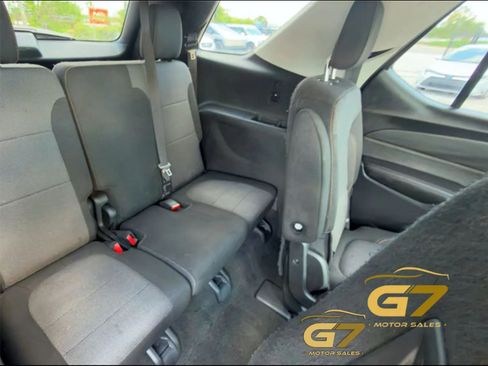 Used 2018 Chevrolet Traverse LT FWD image 15