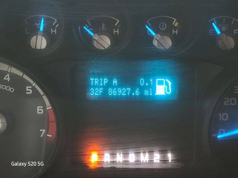 Used 2015 Ford F250 XL w/ Snow Plow Prep Package AWD/4WD image 35