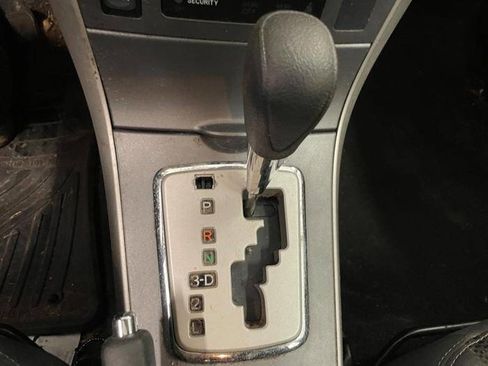 Used 2012 Toyota Corolla S image 36