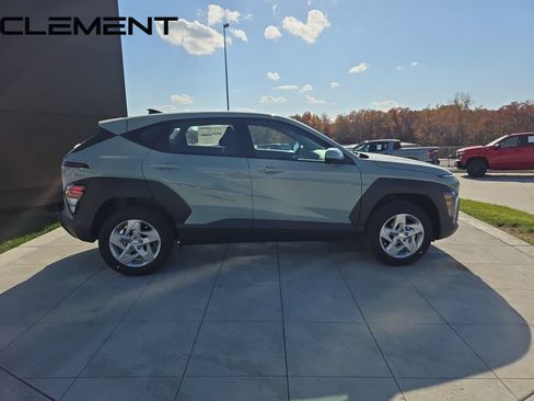 Certified 2026 Hyundai Kona SE AWD/4WD image 6