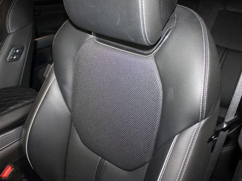 Used 2024 Genesis GV70 2.5T w/ Sport Prestige Package AWD/4WD image 10