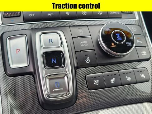 Used 2023 Hyundai Santa Fe Limited AWD/4WD image 17