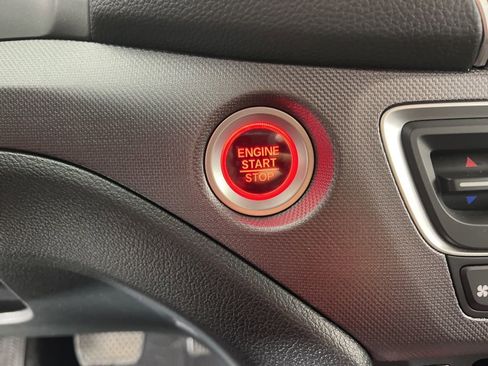 Certified 2023 Honda Ridgeline RTL image 32