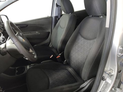 Used 2021 Chevrolet Spark LT image 17