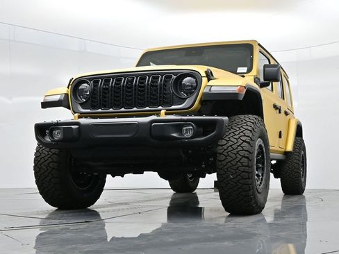 New 2024 Jeep Wrangler Unlimited Rubicon 4xe image 34