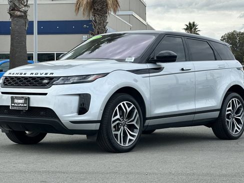 Used 2020 Land Rover Range Rover Evoque SE image 8