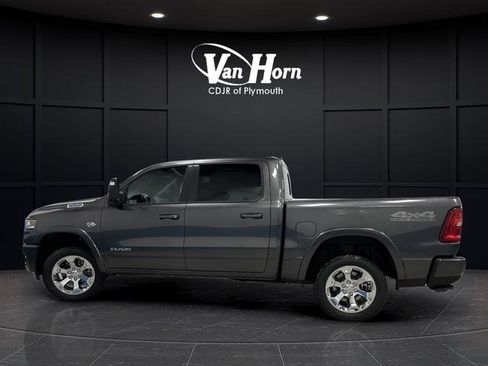 New 2026 RAM 1500 4x4 Crew Cab image 12