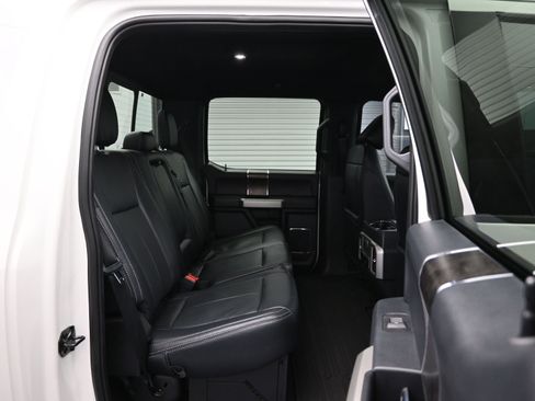 Used 2022 Ford F250 Lariat w/ Tremor Off-Road Package image 11