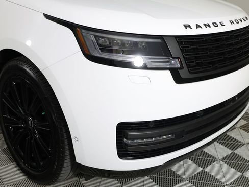Used 2023 Land Rover Range Rover SE AWD/4WD image 39