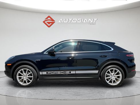 Used 2022 Porsche Cayenne E-Hybrid Coupe AWD/4WD image 9